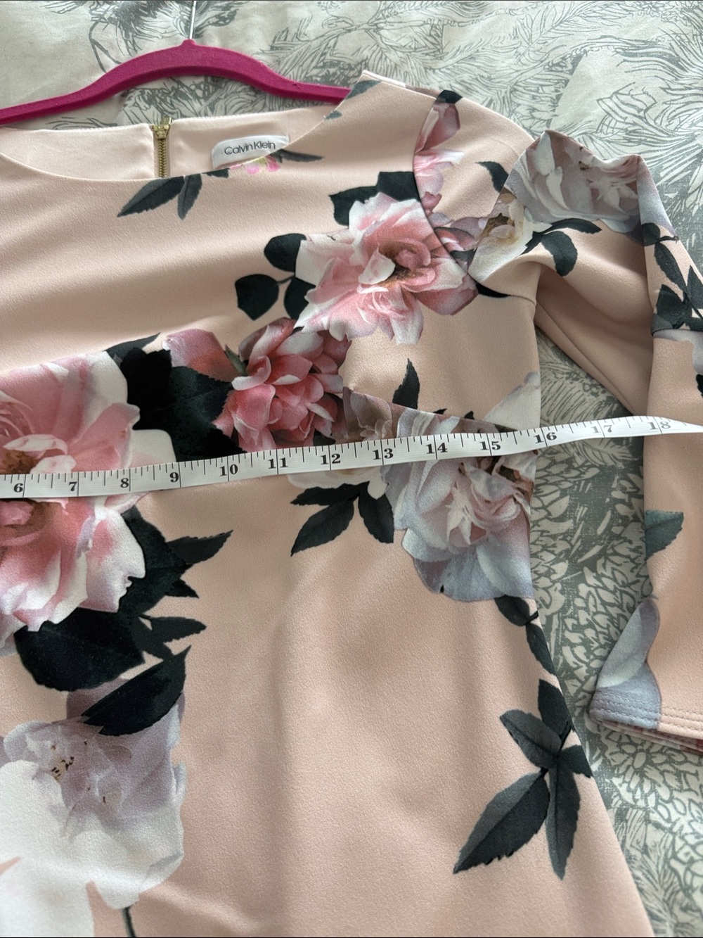 Calvin Klein Blush Floral Bell-Sleeve Midi Dress - Picture 6 of 9